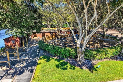 Casa en venta en Wellington, Florida, 13 dormitorios, 494.05 m2 № 2249174 - foto 25