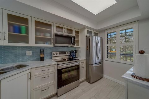 Copropriété à louer à Treasure Island, Floride: 2 chambres, 103.12 m2 № 1681470 - photo 7