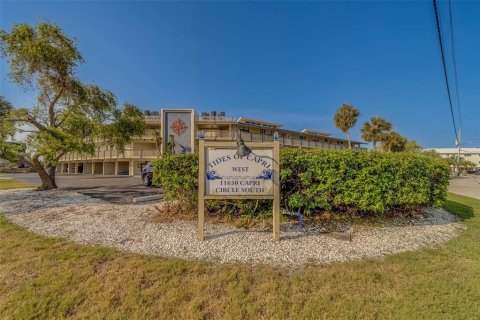 Copropriété à louer à Treasure Island, Floride: 2 chambres, 103.12 m2 № 1681470 - photo 4