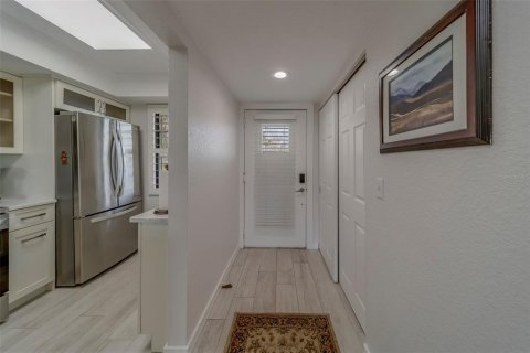 Copropriété à louer à Treasure Island, Floride: 2 chambres, 103.12 m2 № 1681470 - photo 6