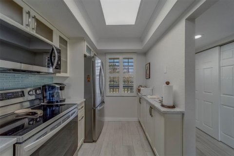 Copropriété à louer à Treasure Island, Floride: 2 chambres, 103.12 m2 № 1681470 - photo 9