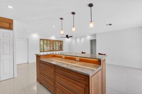Villa ou maison à vendre à Wilton Manors, Floride: 2 chambres, 108.6 m2 № 2083950 - photo 7