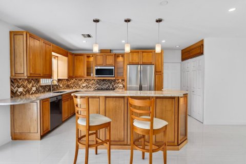 Villa ou maison à vendre à Wilton Manors, Floride: 2 chambres, 108.6 m2 № 2083950 - photo 3