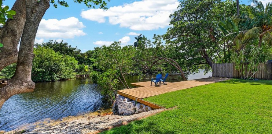 Villa ou maison à Wilton Manors, Floride 2 chambres, 108.6 m2 № 2083950