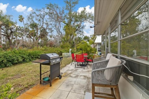 Condo in New Port Richey, Florida, 2 bedrooms  № 1905687 - photo 7