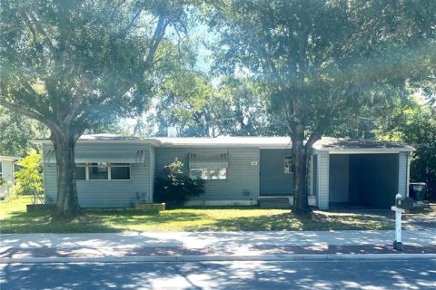 Villa ou maison à vendre à Kissimmee, Floride: 2 chambres, 82.59 m2 № 1757367 - photo 1