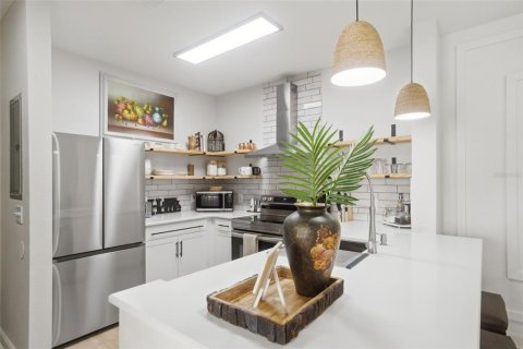 Copropriété à vendre à Kissimmee, Floride: 2 chambres, 98.66 m2 № 2229397 - photo 6