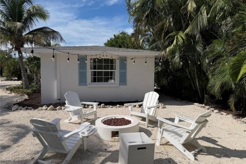 Villa ou maison à vendre à Longboat Key, Floride: 2 chambres, 135.73 m2 № 2419082 - photo 19
