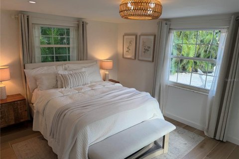 Villa ou maison à vendre à Longboat Key, Floride: 2 chambres, 135.73 m2 № 2419082 - photo 12