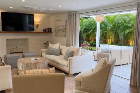Villa ou maison à vendre à Longboat Key, Floride: 2 chambres, 135.73 m2 № 2419082 - photo 3