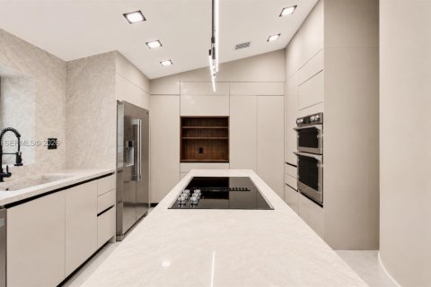 Casa en venta en Fort Lauderdale, Florida, 5 dormitorios, 263.47 m2 № 2077350 - foto 11