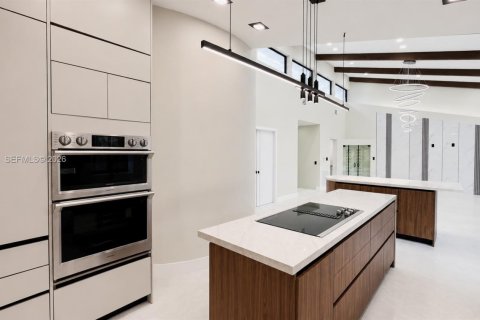 Casa en venta en Fort Lauderdale, Florida, 5 dormitorios, 263.47 m2 № 2077350 - foto 13