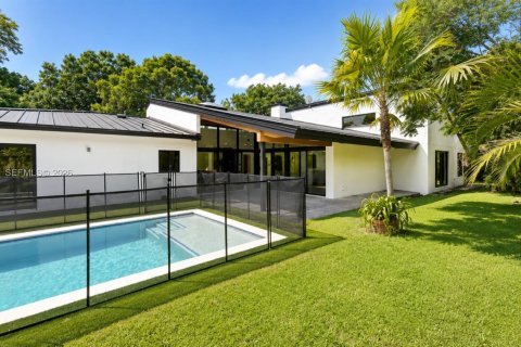 Casa en venta en Fort Lauderdale, Florida, 5 dormitorios, 263.47 m2 № 2077350 - foto 20