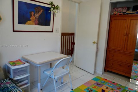 Adosado en venta en Aventura, Florida, 3 dormitorios, 160.07 m2 № 1961588 - foto 28