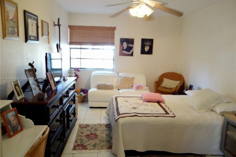 Adosado en venta en Aventura, Florida, 3 dormitorios, 160.07 m2 № 1961588 - foto 25