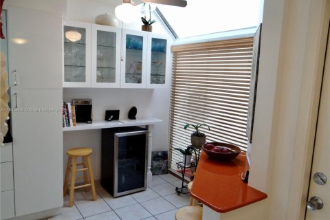 Adosado en venta en Aventura, Florida, 3 dormitorios, 160.07 m2 № 1961588 - foto 7