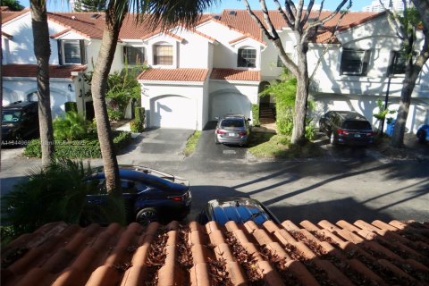 Adosado en venta en Aventura, Florida, 3 dormitorios, 160.07 m2 № 1961588 - foto 20