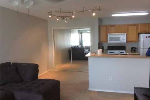 Copropriété à louer à Bradenton, Floride: 1 chambre, 62.43 m2 № 2157594 - photo 7