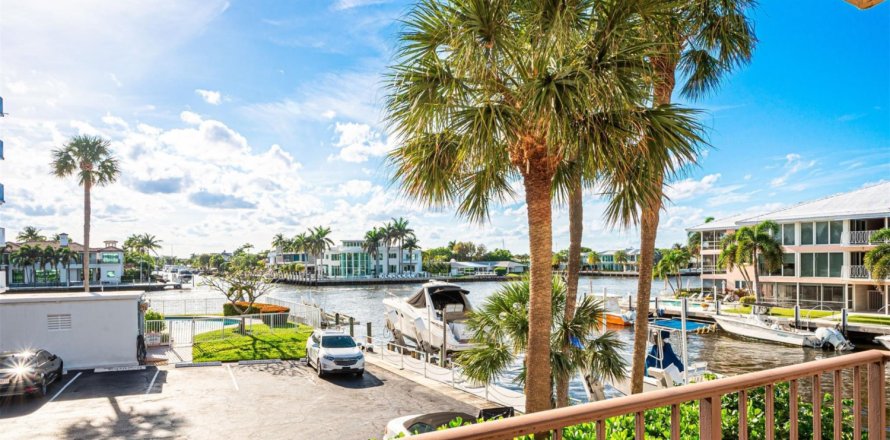 Condominio en Fort Lauderdale, Florida, 2 dormitorios № 1127916