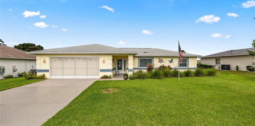 Villa ou maison à Ocala, Floride 3 chambres, 138.8 m2 № 1911548