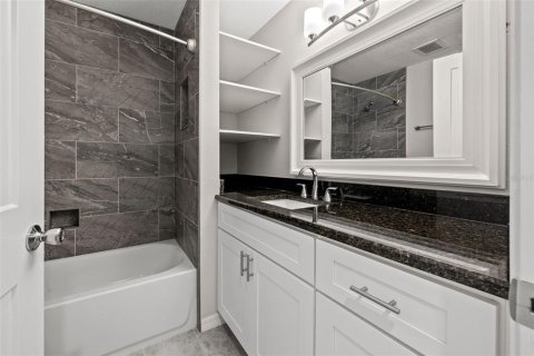 Copropriété à louer à Saint Petersburg, Floride: 3 chambres, 94.3 m2 № 1681249 - photo 18