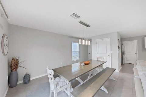 Casa en venta en Wimauma, Florida, 4 dormitorios, 216.28 m2 № 1547952 - foto 17