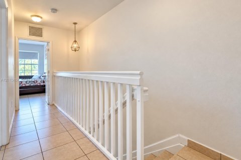 Купить таунхаус в Хомстед, Флорида 3 спальни, 108.6м2, № 2437597 - фото 15