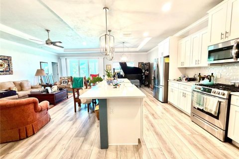 Casa en venta en Gainesville, Florida, 3 dormitorios, 163.51 m2 № 2200721 - foto 5
