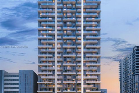Condo in Miami, Florida, 2 bedrooms  № 2180102 - photo 8