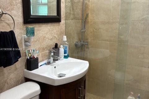 Villa ou maison à vendre à Miami Gardens, Floride: 3 chambres, 75.81 m2 № 1955200 - photo 5