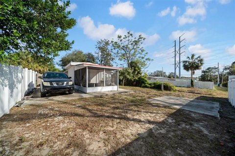 House in Tarpon Springs, Florida 2 bedrooms, 65.77 sq.m. № 1909700 - photo 23