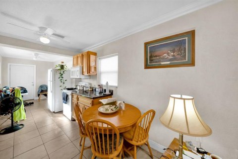 House in Tarpon Springs, Florida 2 bedrooms, 65.77 sq.m. № 1909700 - photo 17