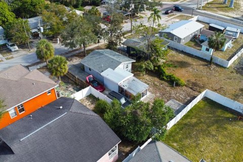 House in Tarpon Springs, Florida 2 bedrooms, 65.77 sq.m. № 1909700 - photo 5