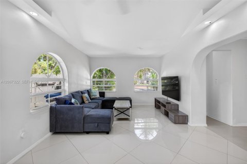 Villa ou maison à vendre à Fort Lauderdale, Floride: 4 chambres, 191.01 m2 № 2072865 - photo 29