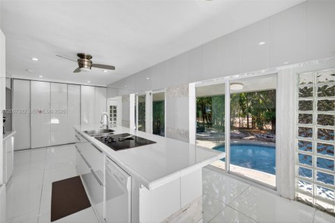 Villa ou maison à vendre à Fort Lauderdale, Floride: 4 chambres, 191.01 m2 № 2072865 - photo 23
