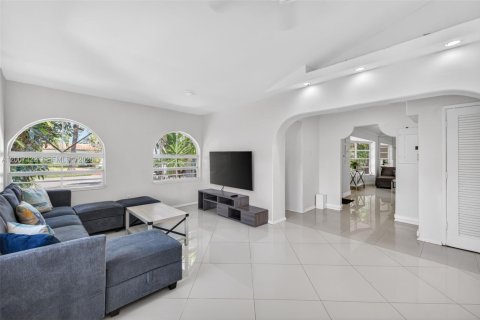 Villa ou maison à vendre à Fort Lauderdale, Floride: 4 chambres, 191.01 m2 № 2072865 - photo 30