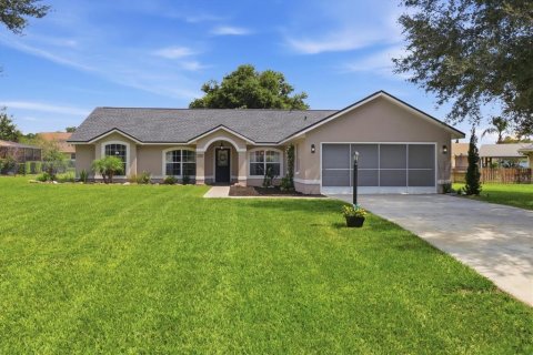 House in Wildwood, Florida 3 bedrooms, 184.6 sq.m. № 2259269 - photo 5