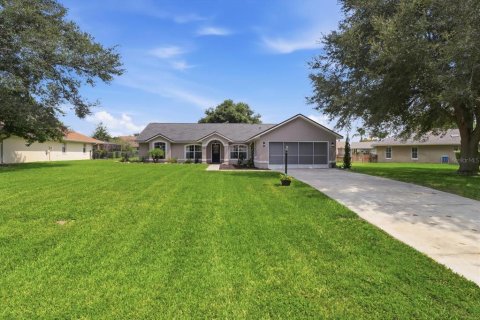 House in Wildwood, Florida 3 bedrooms, 184.6 sq.m. № 2259269 - photo 4