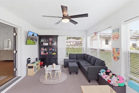 House in Wildwood, Florida 3 bedrooms, 184.6 sq.m. № 2259269 - photo 26