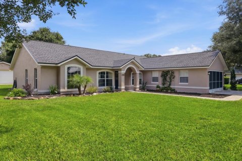 House in Wildwood, Florida 3 bedrooms, 184.6 sq.m. № 2259269 - photo 7