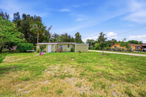 Propiedad comercial en Pompano Beach, Florida 173.91 m2 № 2155168
