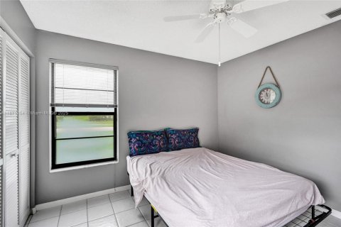 House in Delray Beach, Florida 2 bedrooms, 139.35 sq.m. № 1898054 - photo 28