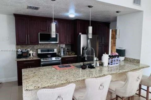 Купить виллу или дом в Майами, Флорида 4 спальни, 208.01м2, № 2034266 - фото 9