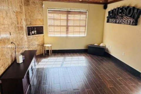 Купить виллу или дом в Майами, Флорида 4 спальни, 208.01м2, № 2034266 - фото 10