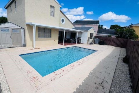 Купить виллу или дом в Майами, Флорида 4 спальни, 208.01м2, № 2034266 - фото 25