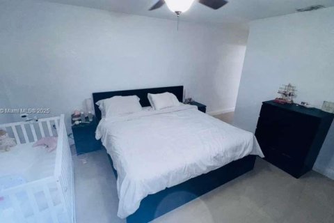 Купить виллу или дом в Майами, Флорида 4 спальни, 208.01м2, № 2034266 - фото 12