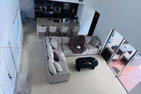 Купить виллу или дом в Майами, Флорида 4 спальни, 208.01м2, № 2034266 - фото 5