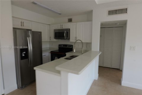 Condo in Plantation, Florida, 1 bedroom  № 2154043 - photo 5