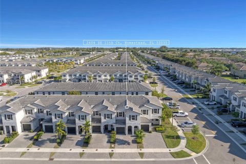 Townhouse in Homestead, Florida 3 bedrooms, 169.73 sq.m. № 1893466 - photo 5