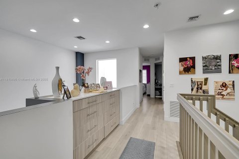 Adosado en venta en Pompano Beach, Florida, 3 dormitorios, 167.04 m2 № 2034226 - foto 21